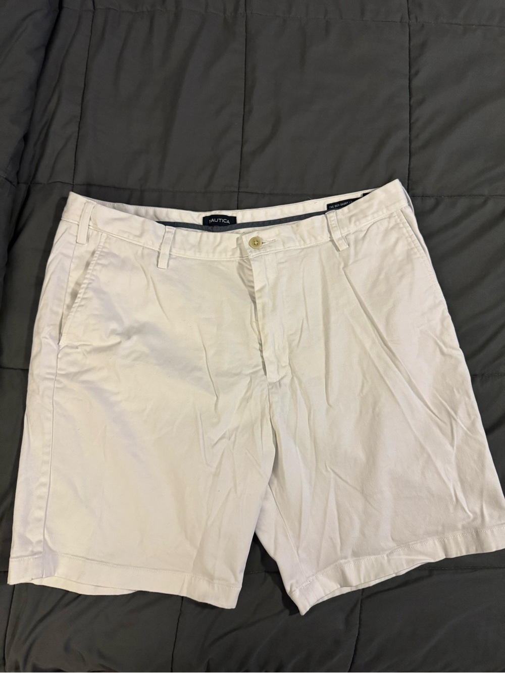 Nautica - Classic Fit White Chino Shorts - Men’s 38W